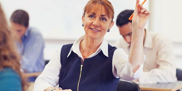Back to school grants for adults: How to choose the right college Back to school grants for adults: How to choose the right college